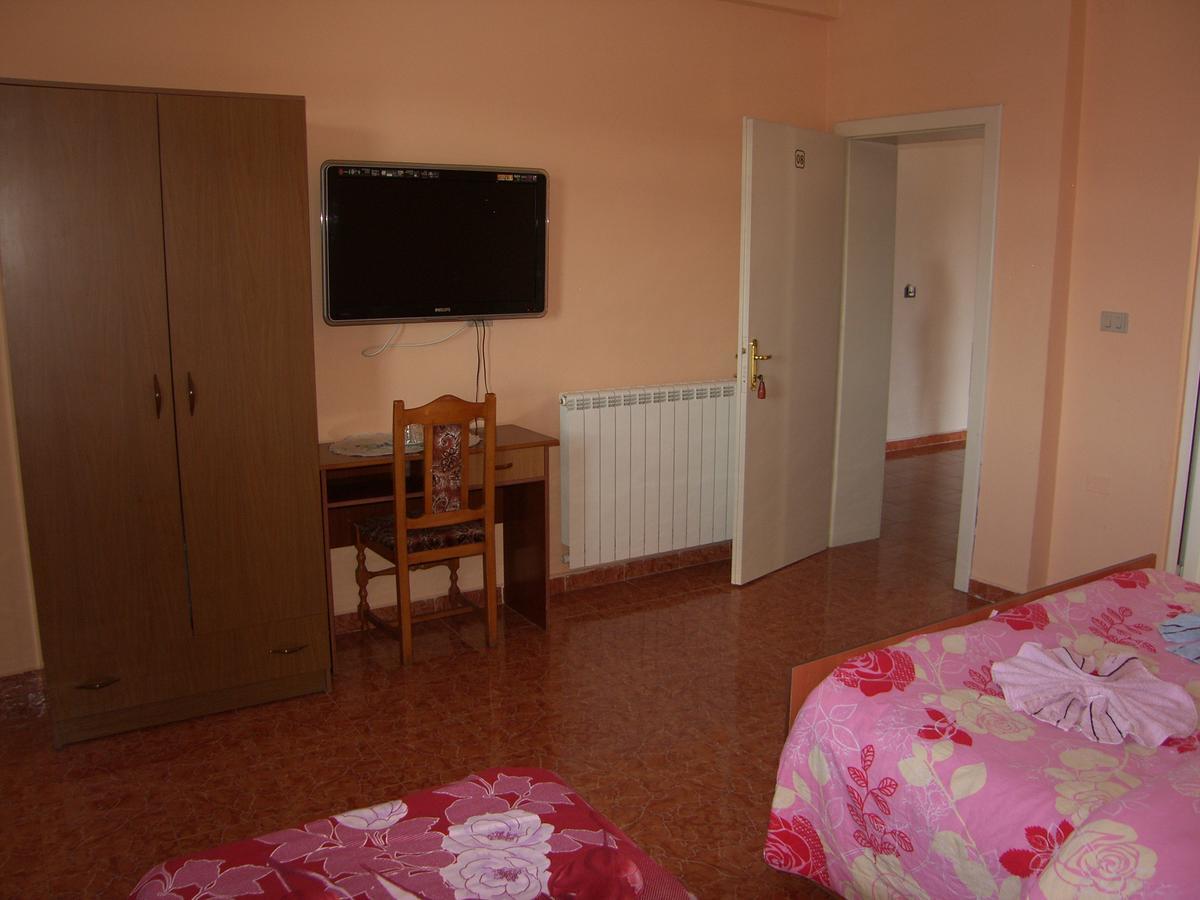 Shkodra Hotel Zewnętrze zdjęcie