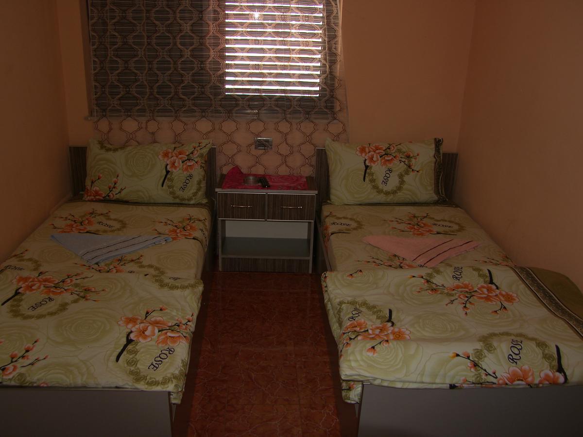 Shkodra Hotel Zewnętrze zdjęcie