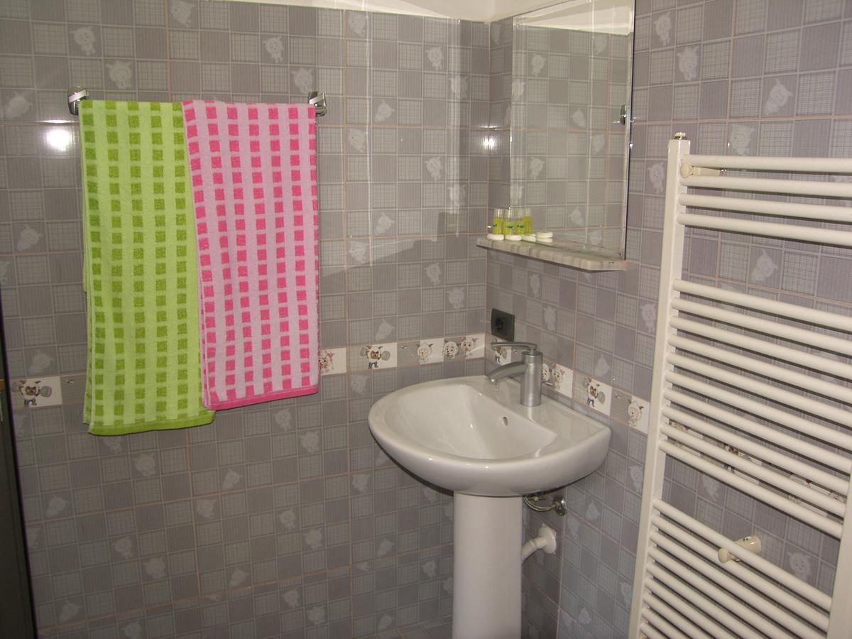 Shkodra Hotel Zewnętrze zdjęcie